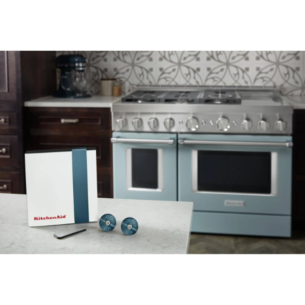KitchenAid® Commercial-Style Range Handle Medallion Kit (W11368841NE)