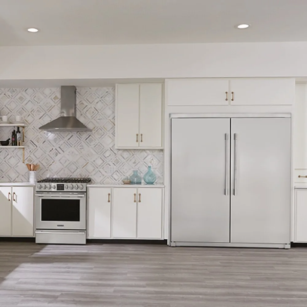 Frigidaire Professional 75? Refrigerator Trim Kit (TRMKTEZ2FL75)