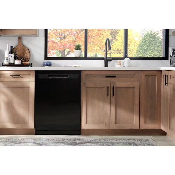 Maytag Front Control Dishwasher with PowerBlast (MDFS3924RB)