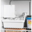 GE 33-inch, 21.9 cu. ft. Top Freezer Refrigerator with icemaker (Black) (GIE22JTNRBB)GIE22JTNRBB