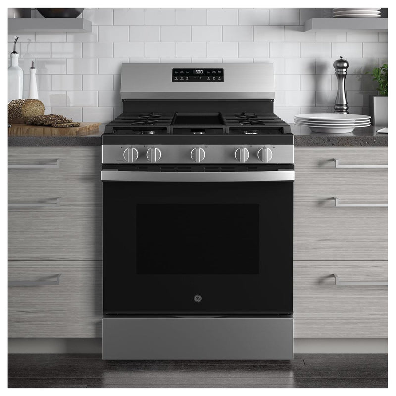 GE 30-inch Freestanding Gas Range with Center Oval Burner GGF500PVSS IMAGE 8