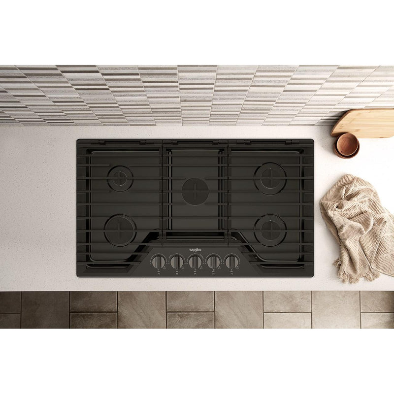 Whirlpool 36-inch Built-in Gas Cooktop with EZ-2-Lift™ Hinged Cast-Iron Grates WCGK5036PV IMAGE 8