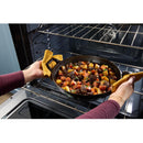  Whirlpool 30-inch Slide-in Electric Range with Wi-Fi WSES3330TB IMAGE 11