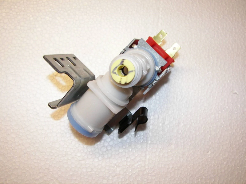 Whirlpool Refrigerator Inlet Valve (WP2315576)
