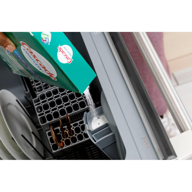 Café 24-inch Built-in Dishwasher with WiFi CDD220P2WS1