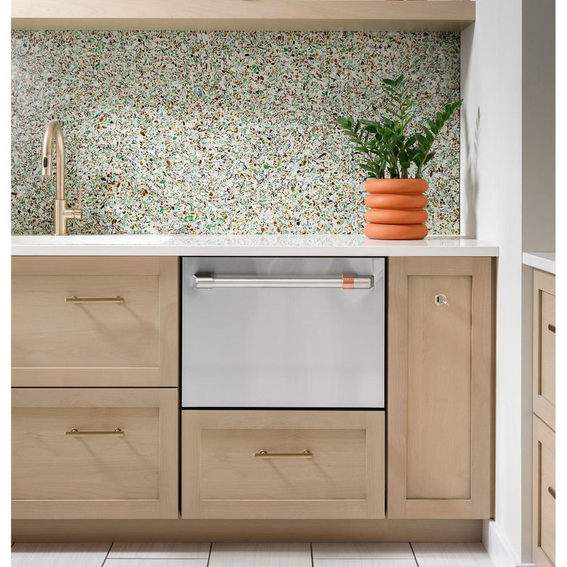Café 24-inch Built-in Dishwasher with WiFi CDD220P2WS1